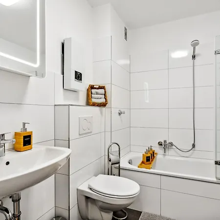Apartment 3 Zimmer, 68qm, Parkplatz, Messe Dus, Logport, Duisport